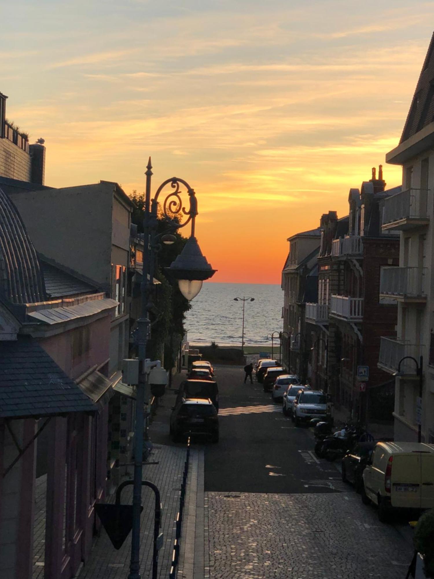 Apartment Cosy Avec Grande Terrasse Vue Villers-sur-Mer