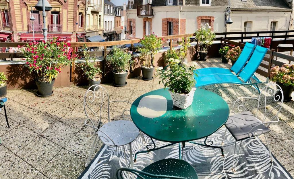 Apartment Cosy Avec Grande Terrasse Vue Villers-sur-Mer
